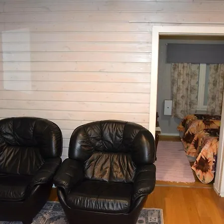 Idyllinen Mummonmoekki Renovated Grandma's For 5-6 People *